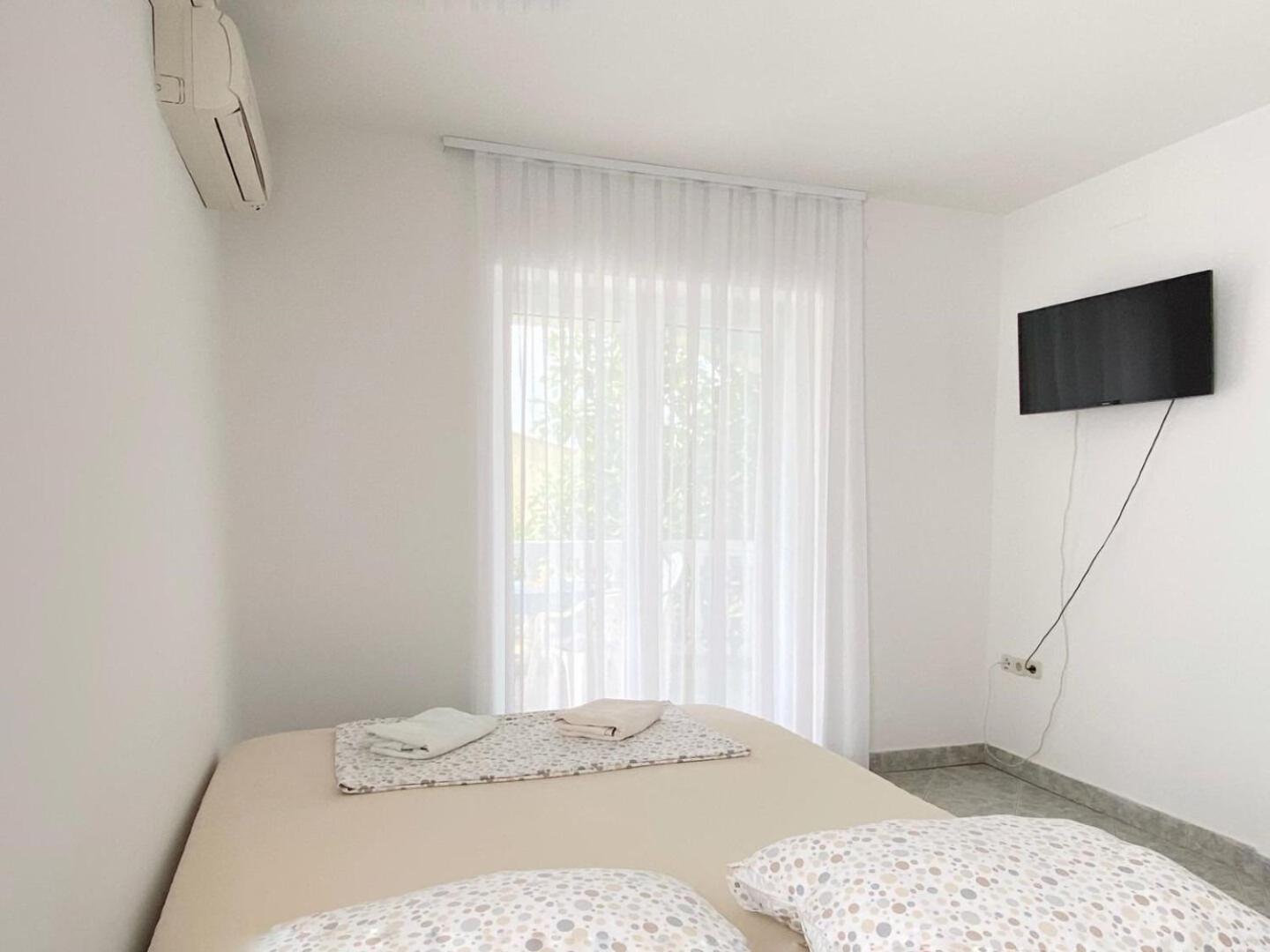 Apartments Vese سفيتي بيتار المظهر الخارجي الصورة