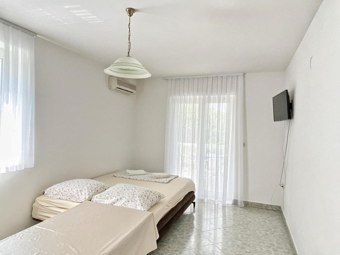 Apartments Vese سفيتي بيتار المظهر الخارجي الصورة