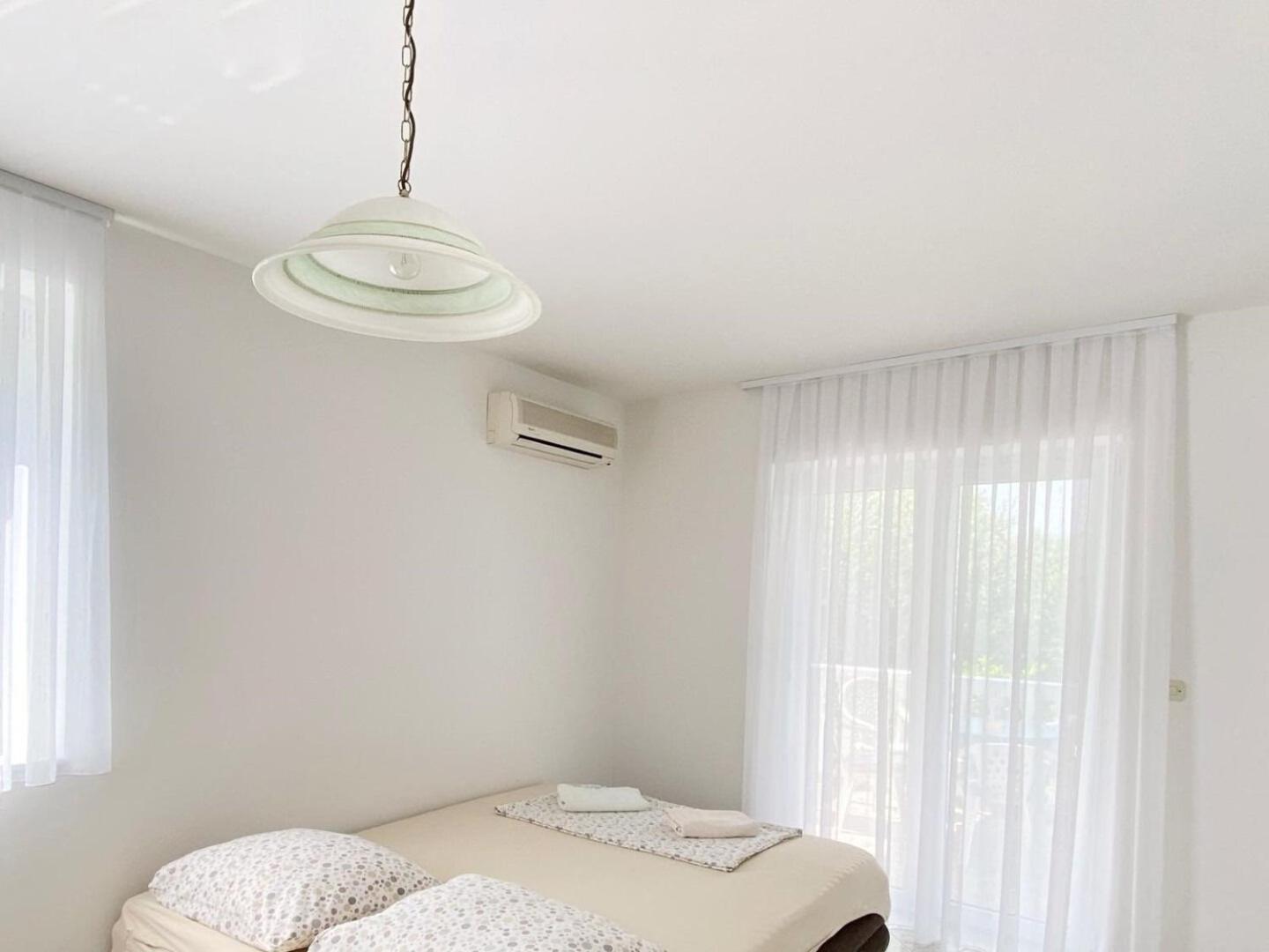 Apartments Vese سفيتي بيتار المظهر الخارجي الصورة