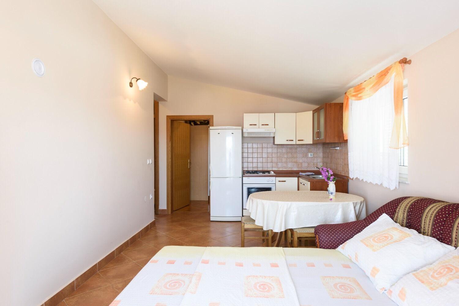 Apartments Vese سفيتي بيتار المظهر الخارجي الصورة