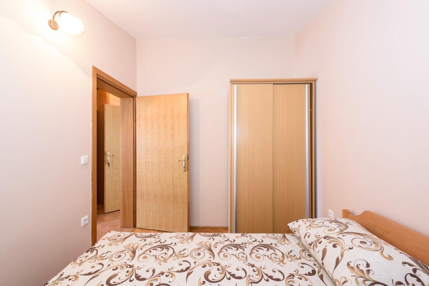 Apartments Vese سفيتي بيتار المظهر الخارجي الصورة